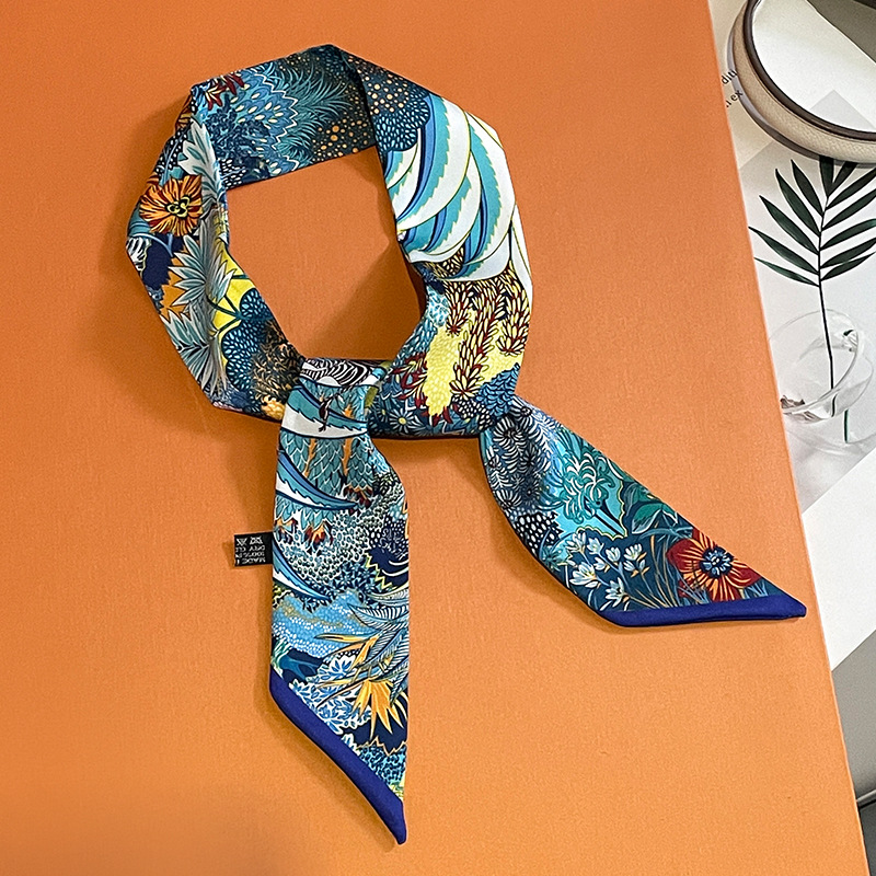 Foulard en soie imprimé Jungle - Hair Care Luxury Brands avis et prix