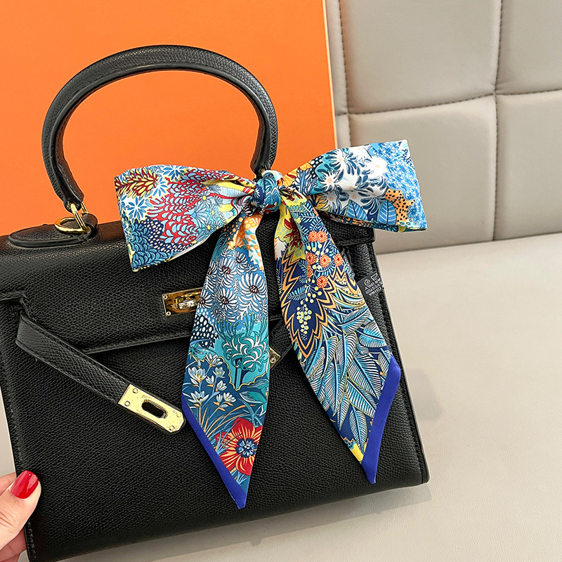 Foulard en soie imprimé Jungle - Hair Care Luxury Brands avis et prix